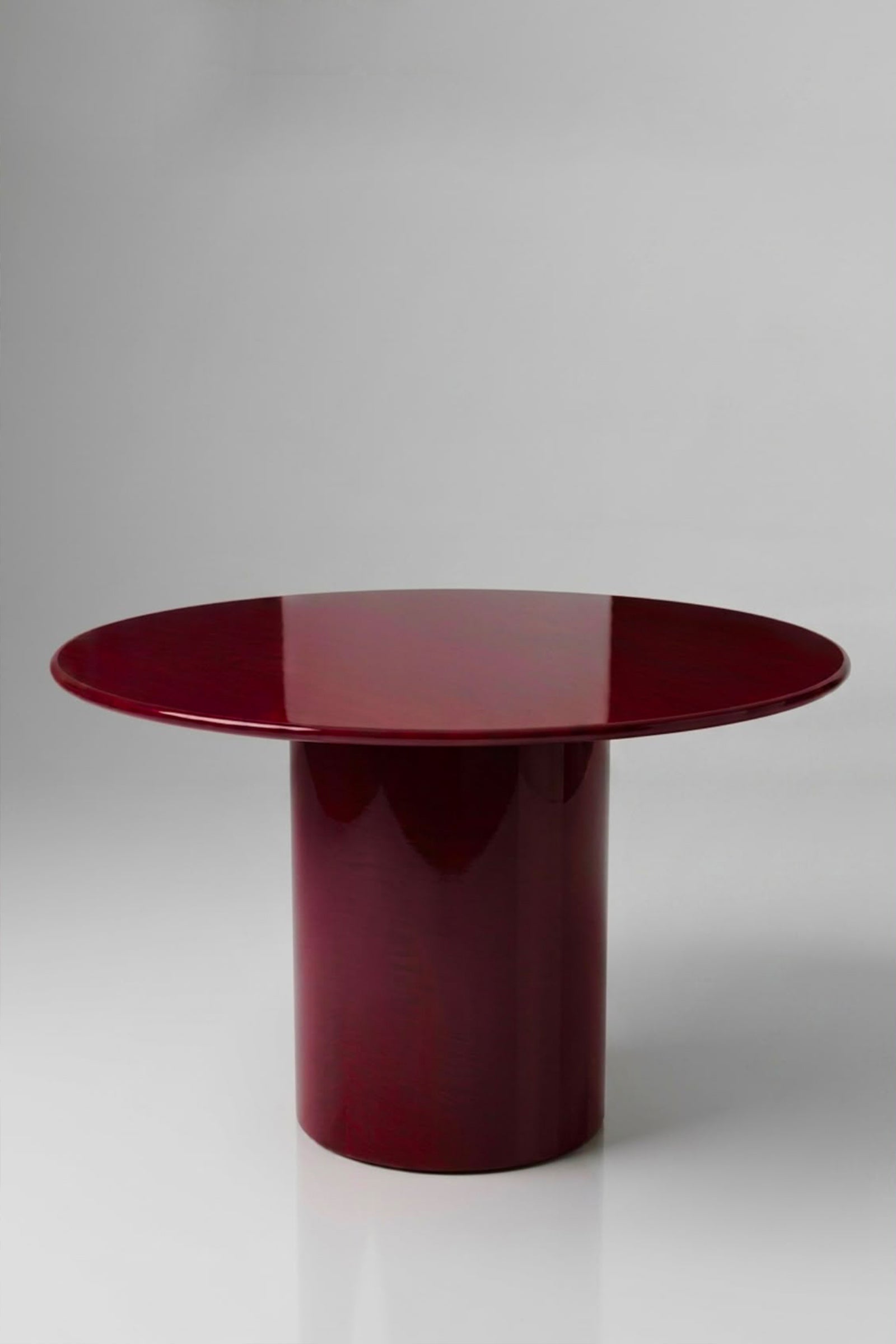 Al fresco dining table